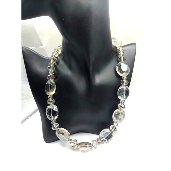Vintage Smoky Crystal Bead Necklace Faceted Oval Glass Beads Silvertone 20" - Picture 1 of 4